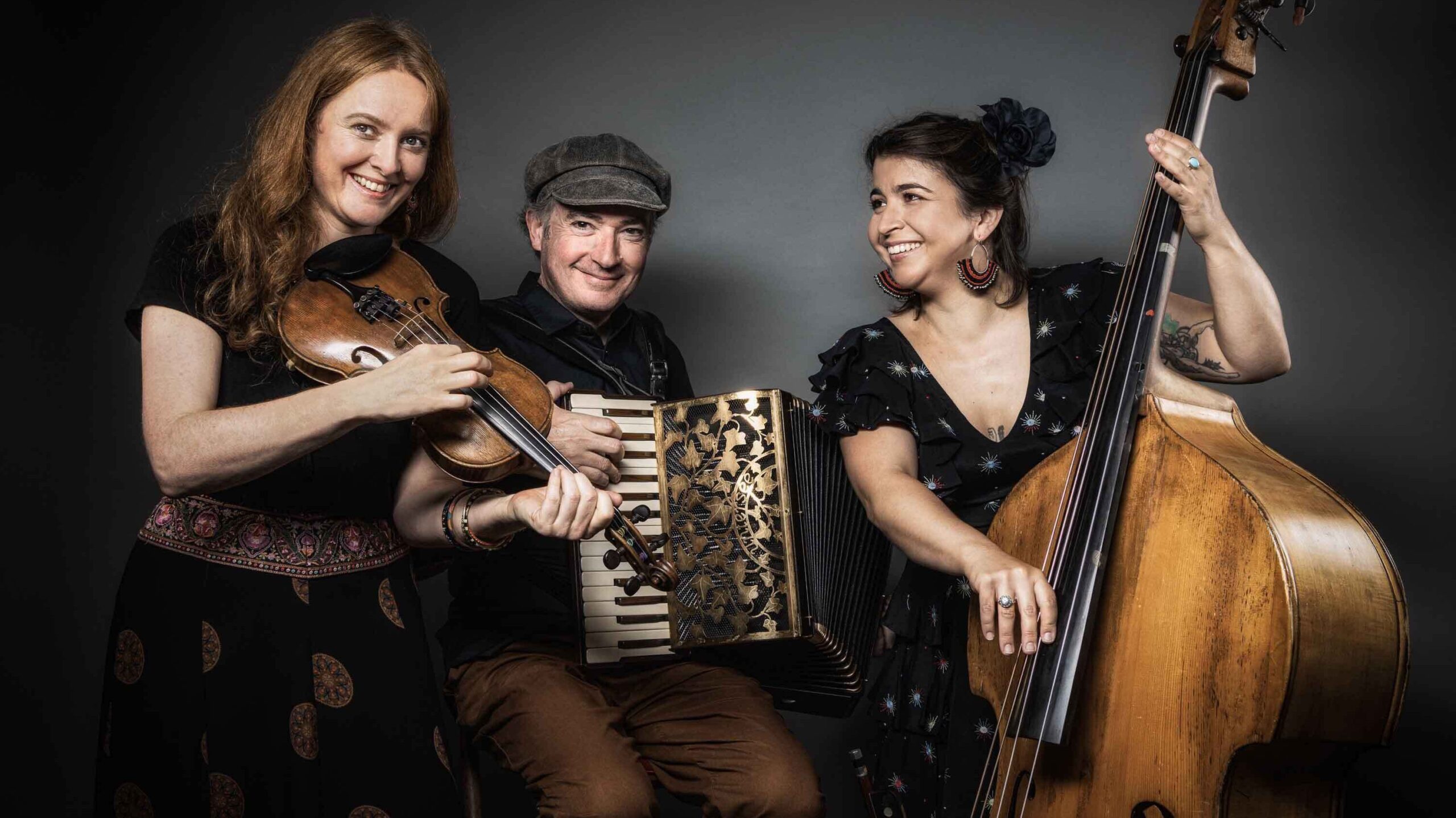 3trio paramundo3 quer c chrwebf